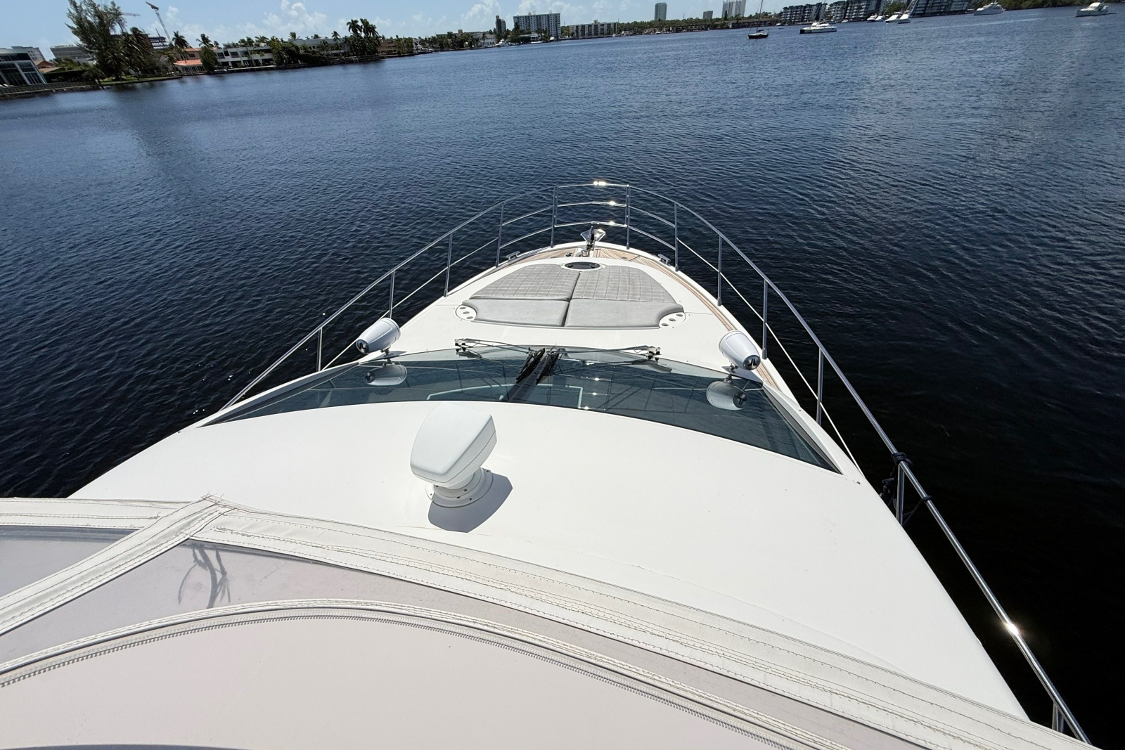 2015 Azimut 54