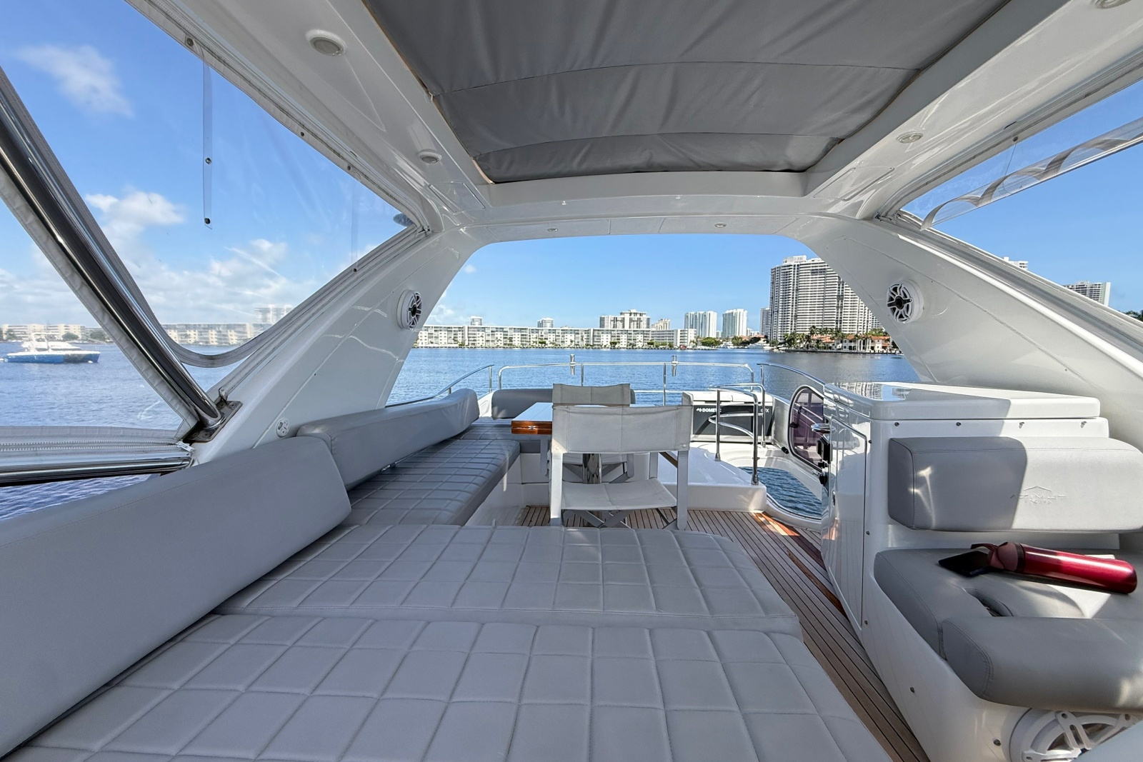 2015 Azimut 54