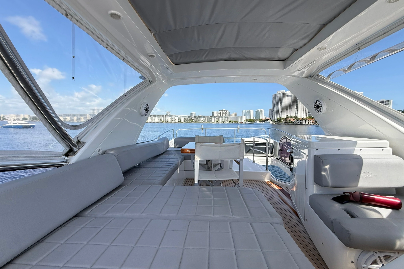 2015 Azimut 54