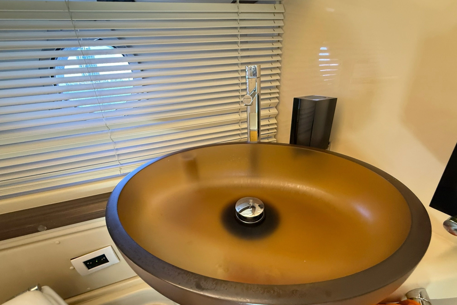 2015 Azimut 54