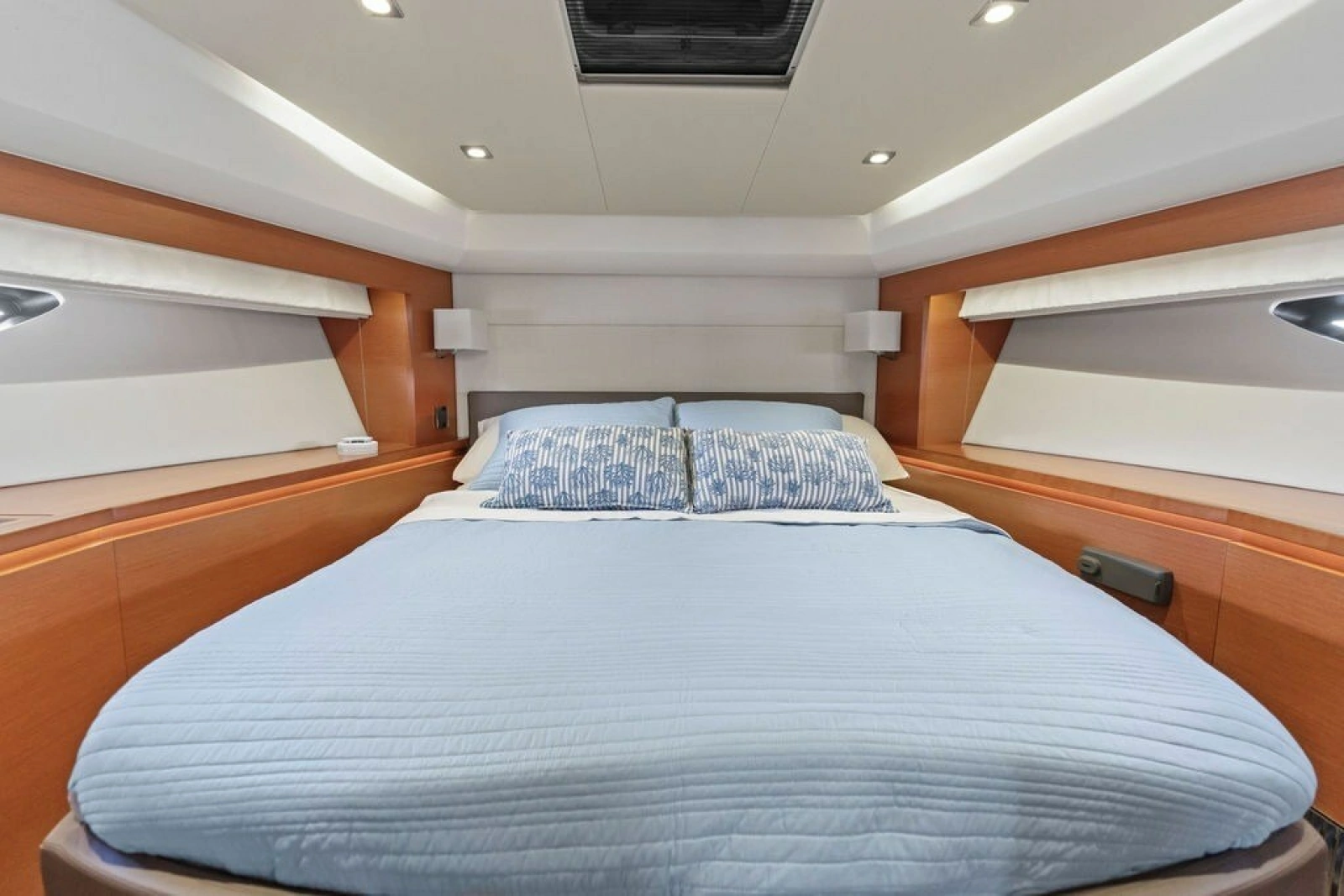 2015 Prestige 550
