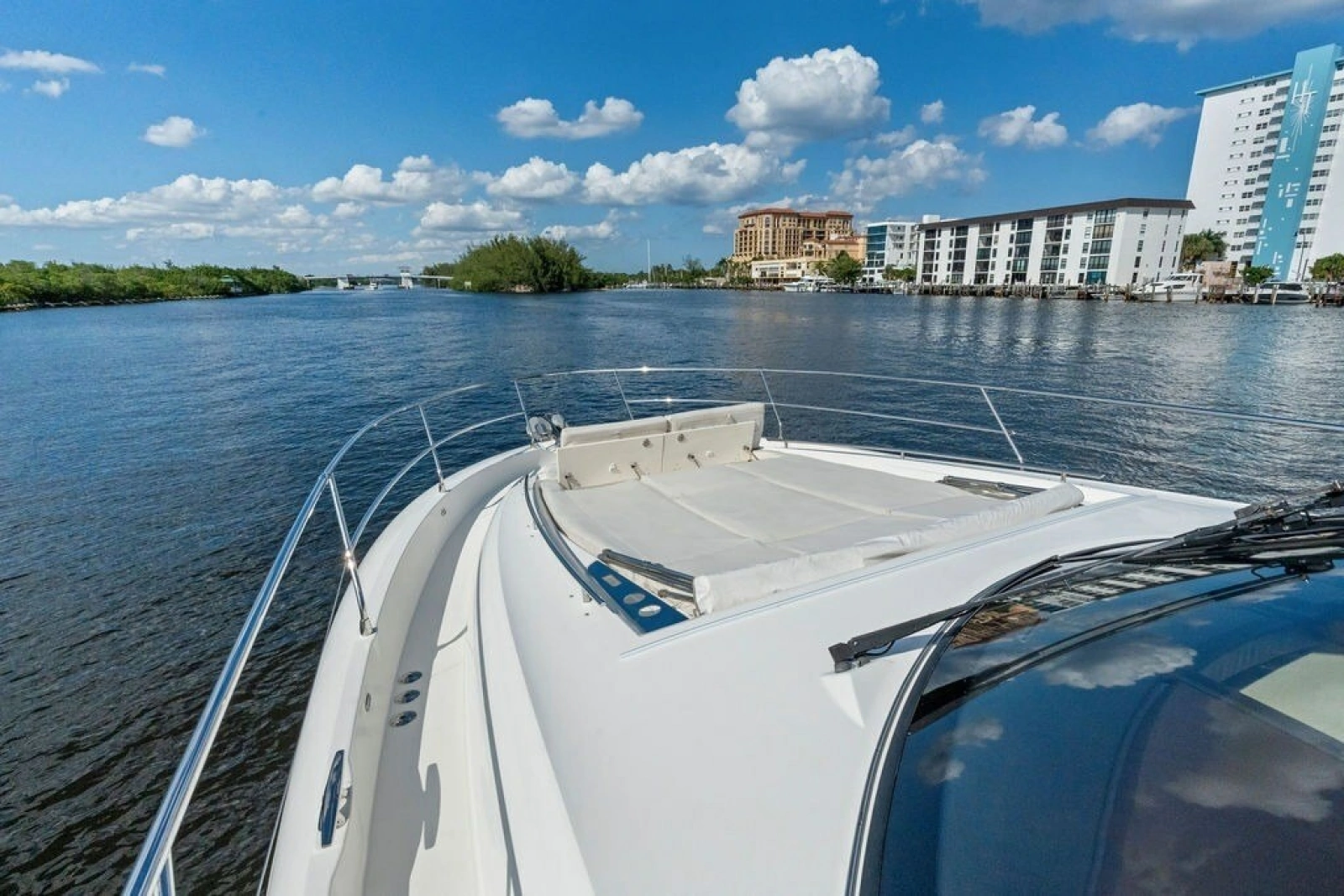2015 Prestige 550