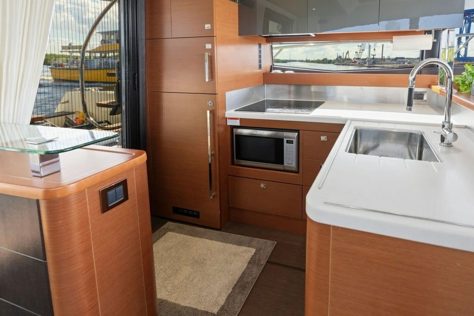 2015 Prestige 550