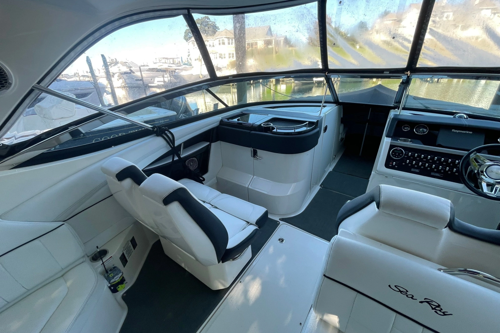 2015 Sea Ray SLX 350
