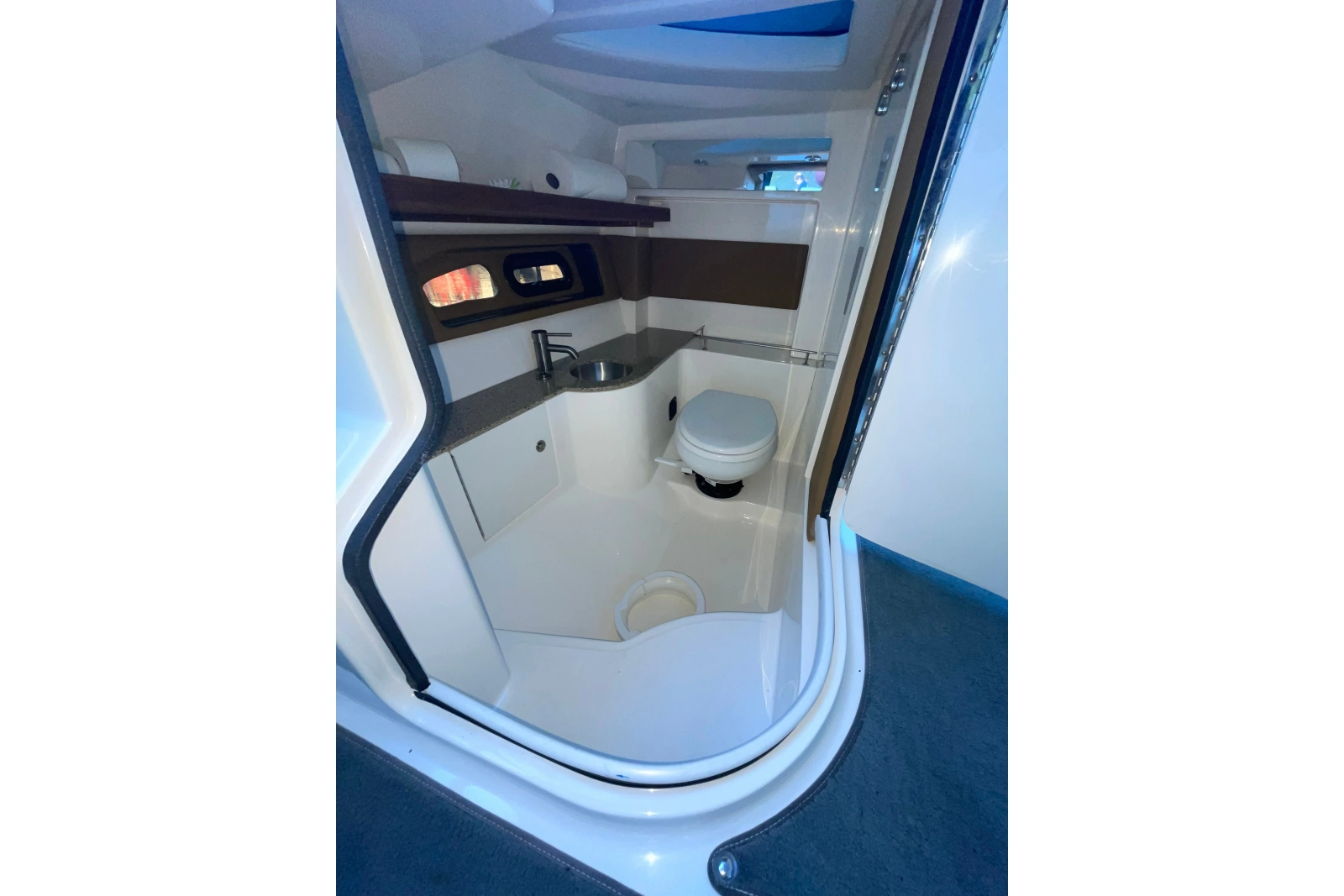 2015 Sea Ray SLX 350