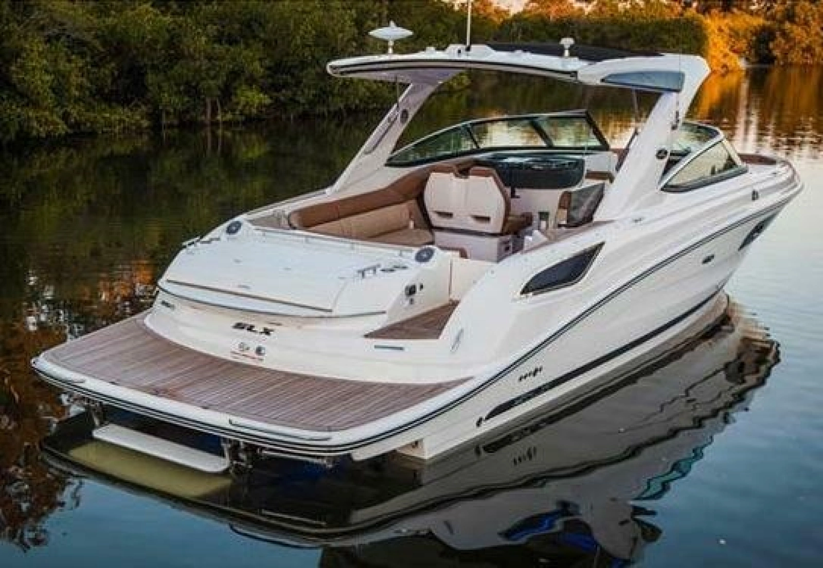2015 Sea Ray SLX 350