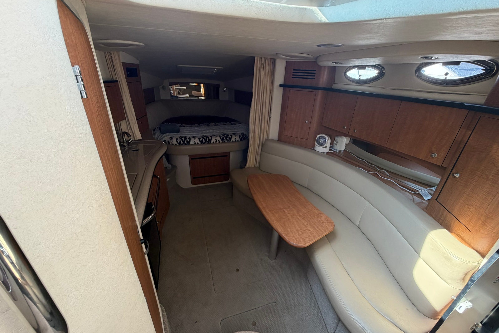 2006 Sea Ray Sundancer 320