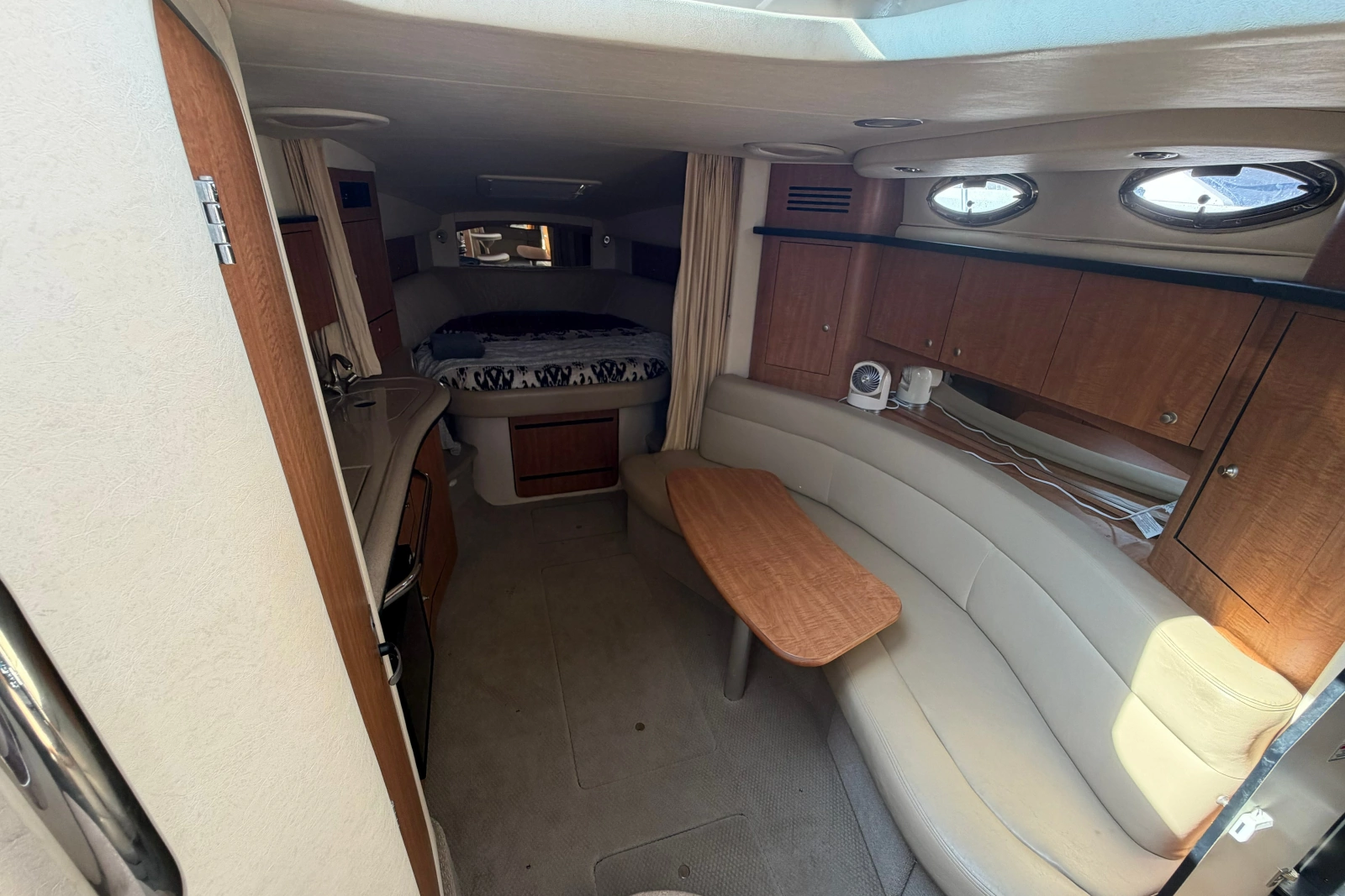2006 Sea Ray Sundancer 320