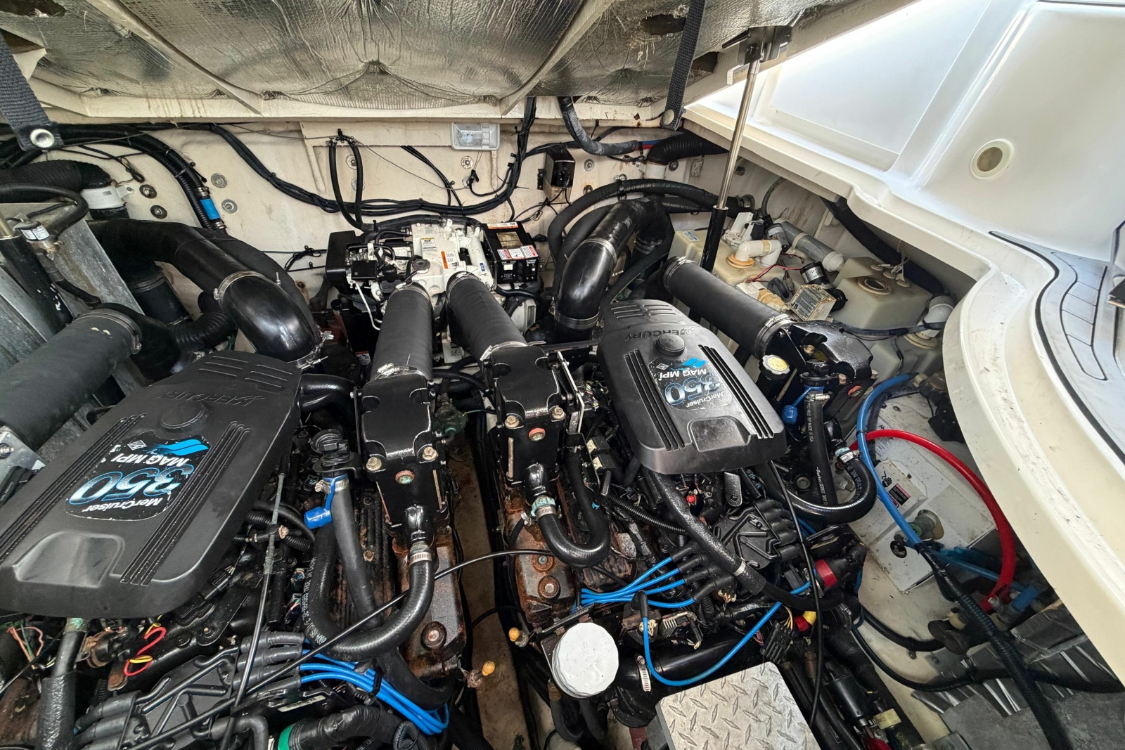 2006 Sea Ray Sundancer 320