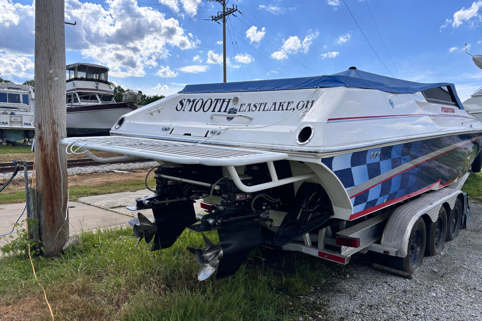 2002 Fountain 35 Lightning