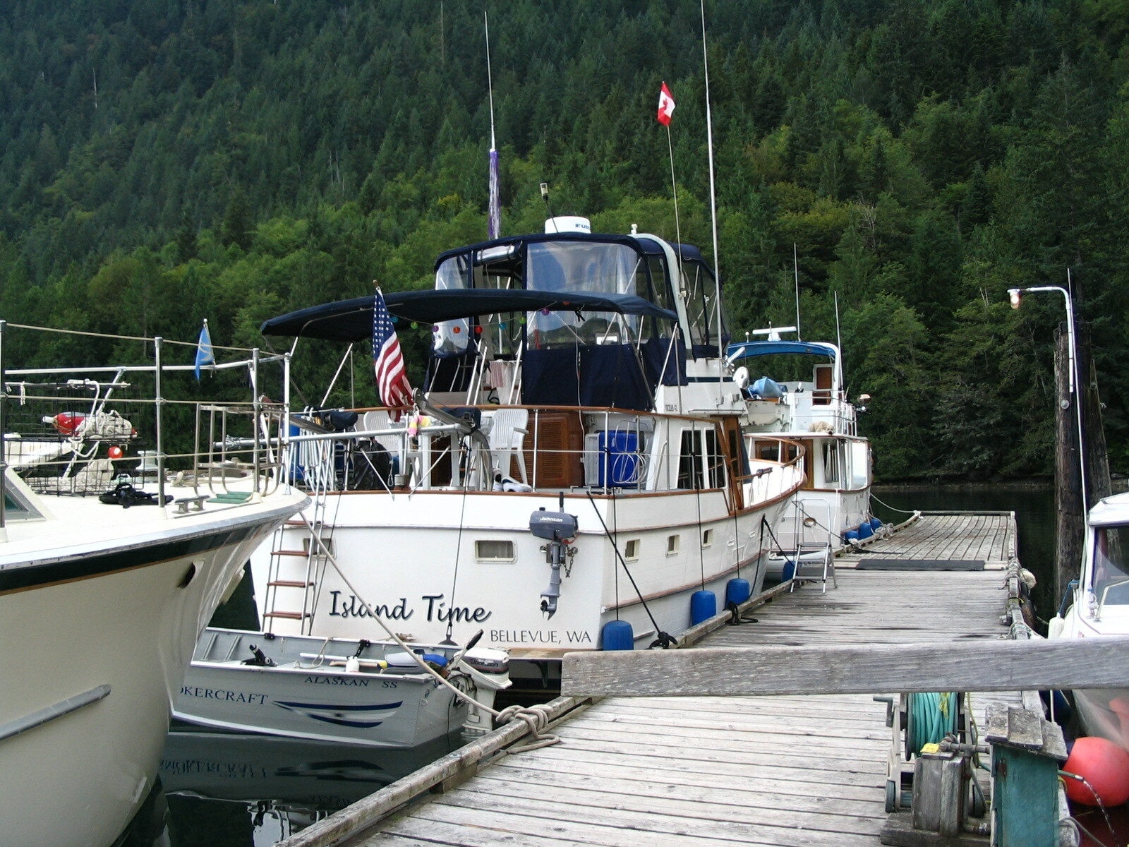 1983 Ocean Alexander 43 Sun Deck