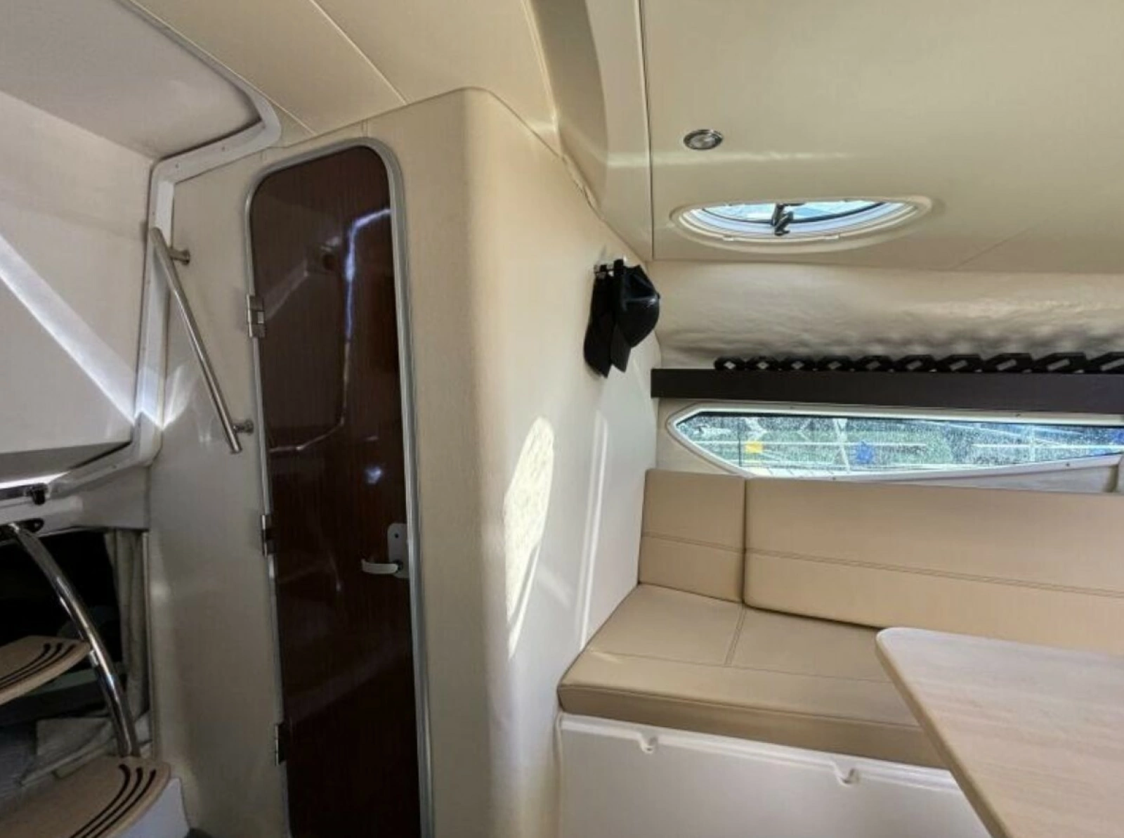 2014 Regal 28 Express