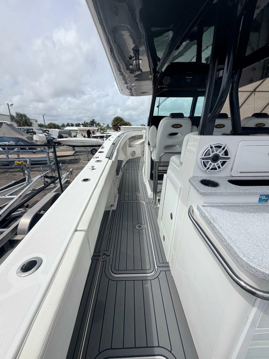 2018 Hydra-Sports 42 Siesta