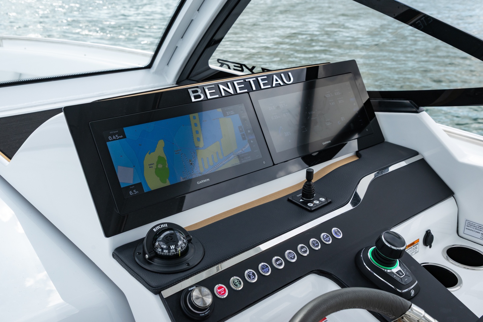 2027 Beneteau