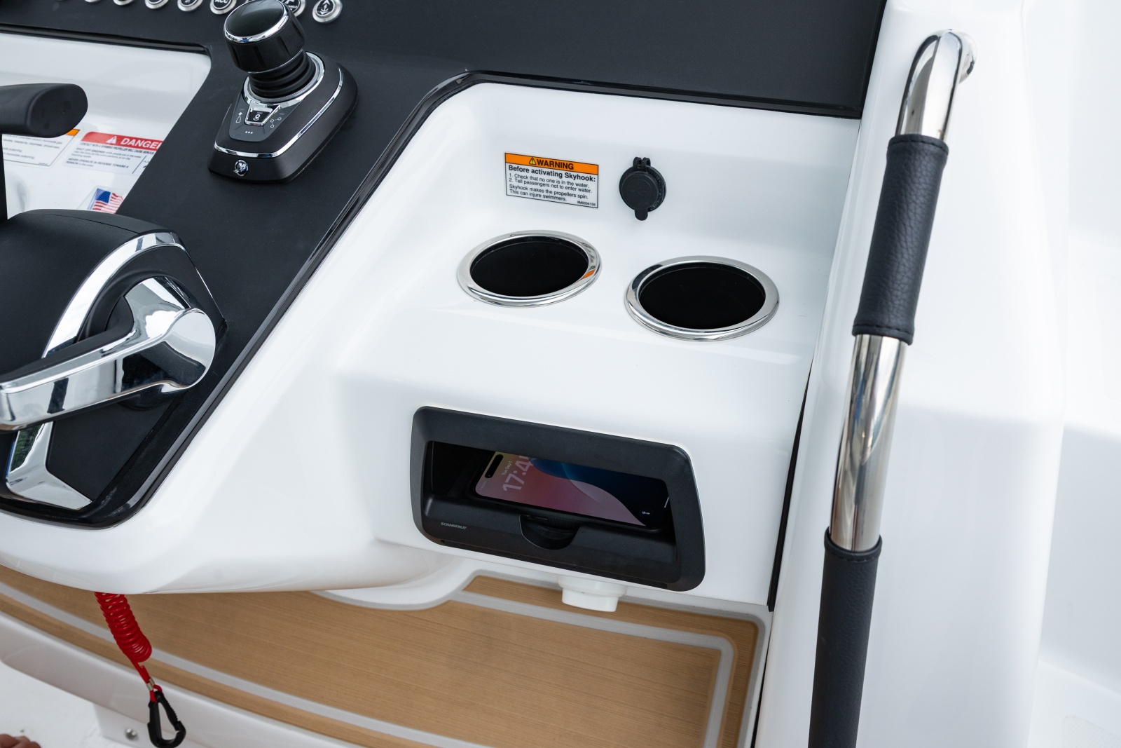 2027 Beneteau