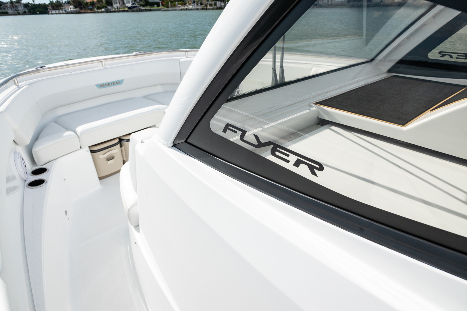 2027 Beneteau