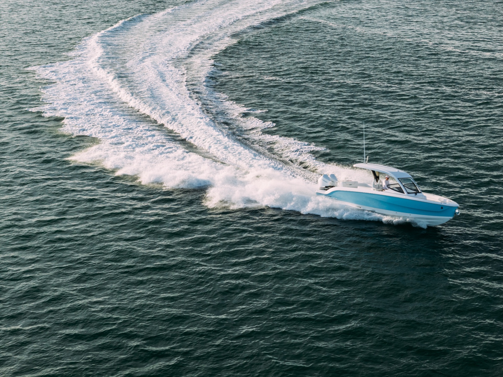 2027 Beneteau