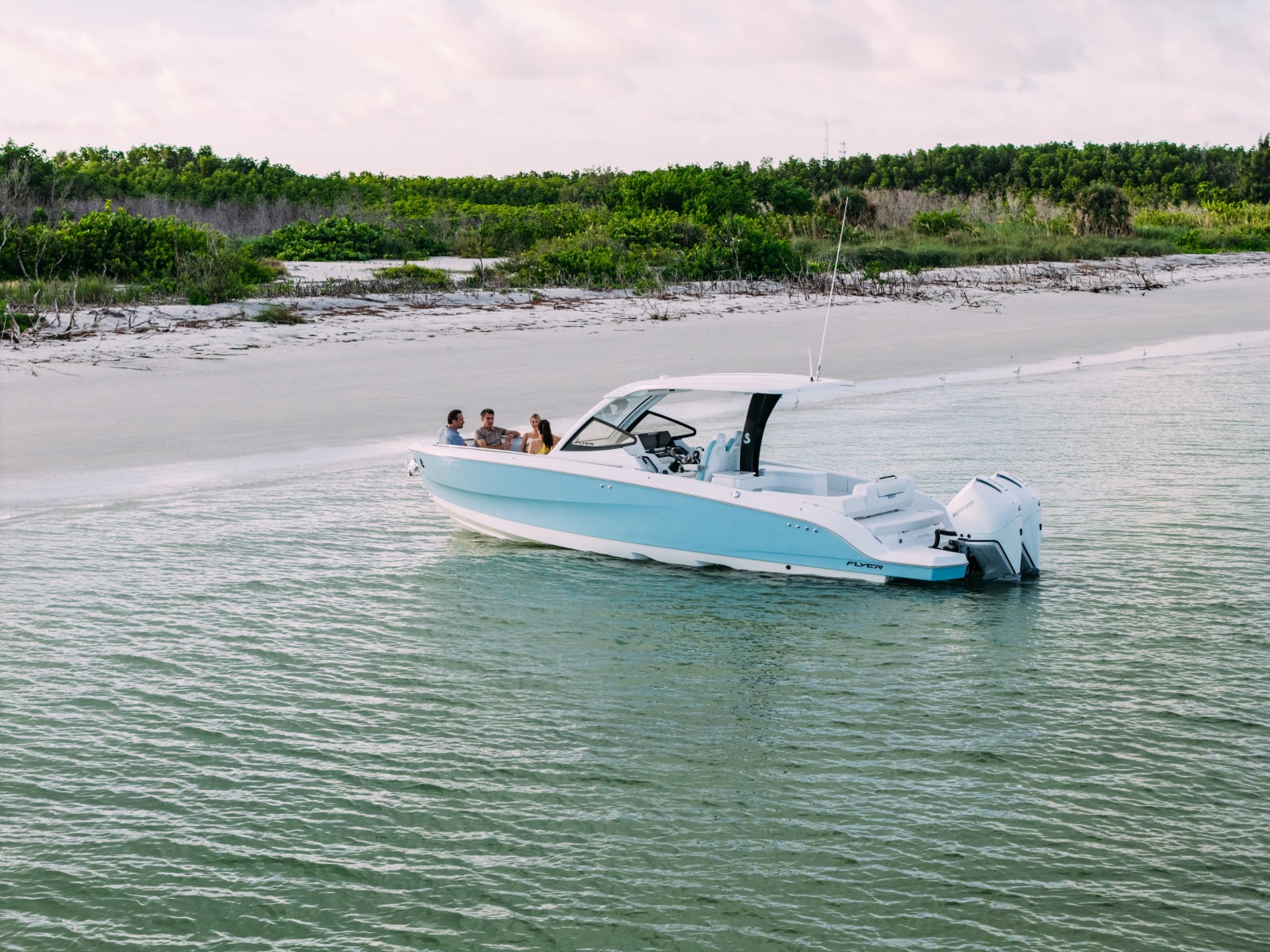 2027 Beneteau