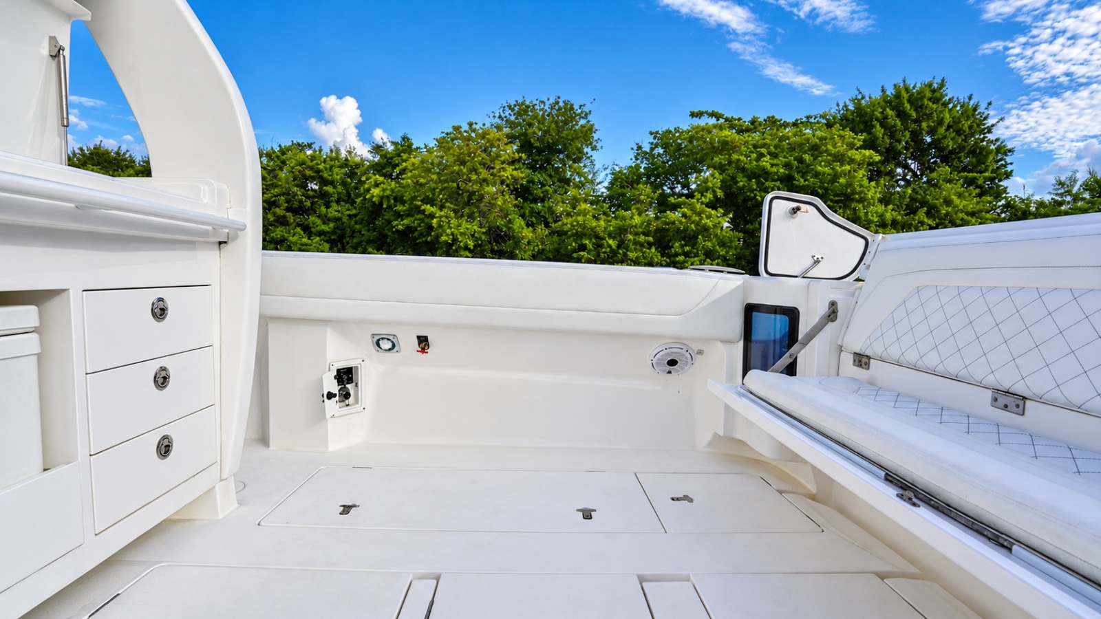 2019 Intrepid 40 PANACEA
