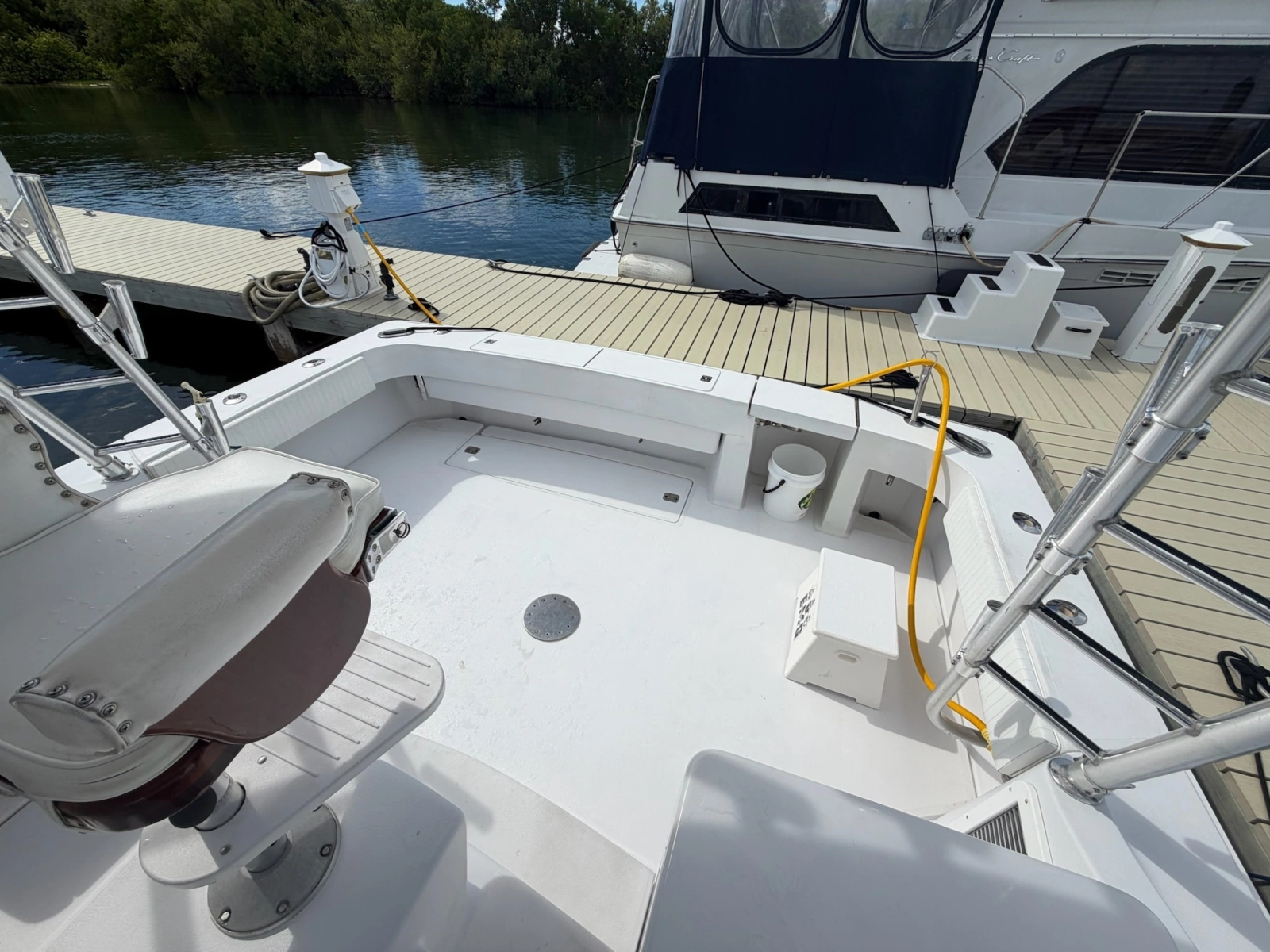 1998 Luhrs 40 Open
