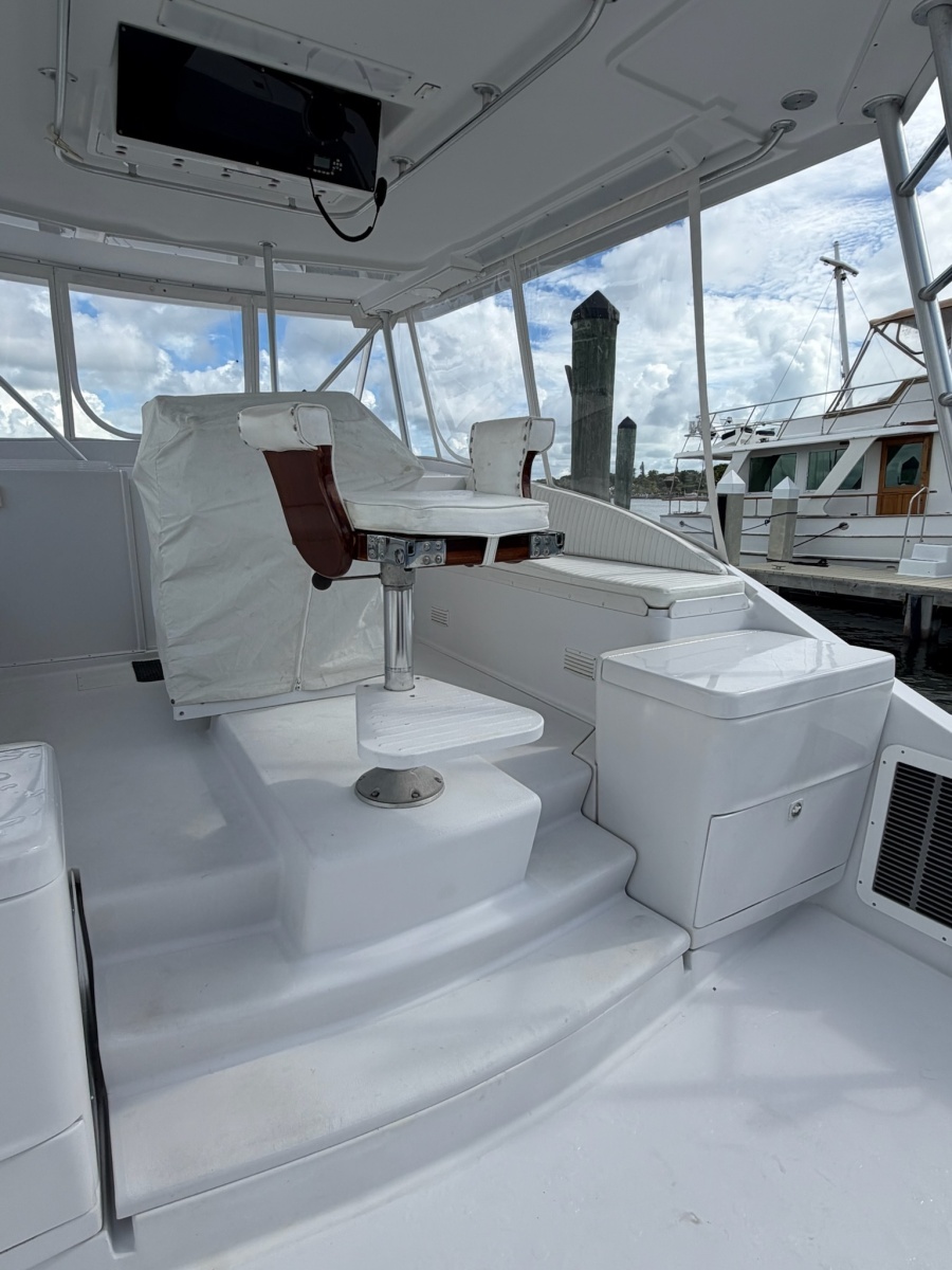 1998 Luhrs 40 Open