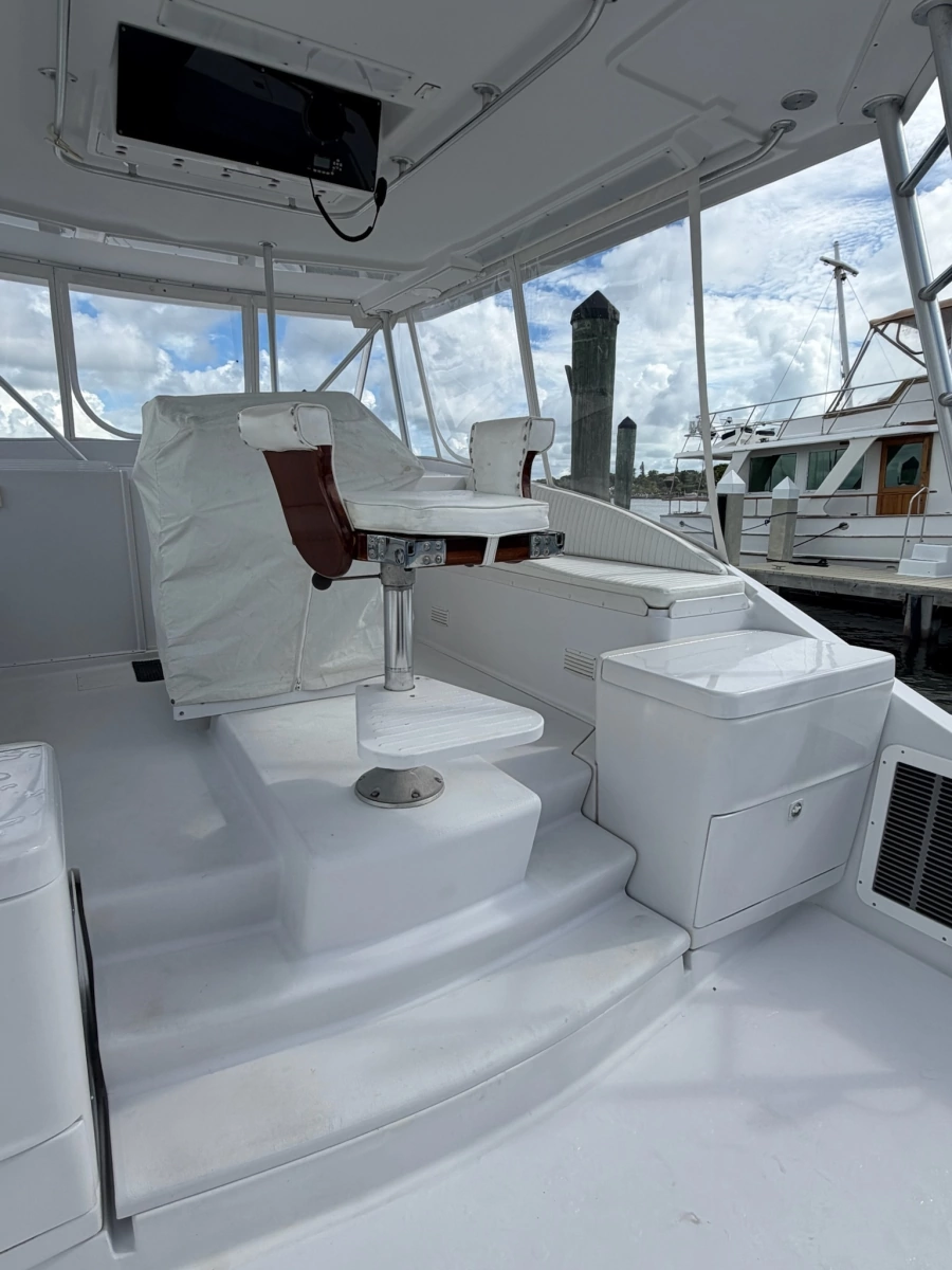 1998 Luhrs 40 Open