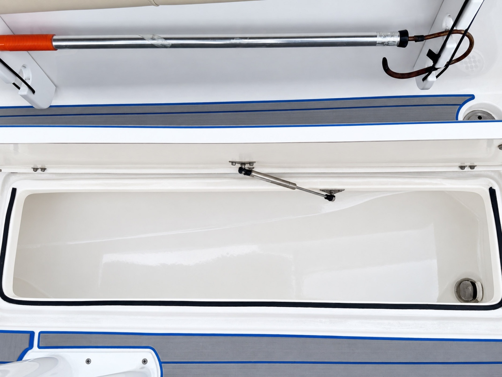 2019 Sea Fox 266 Commander