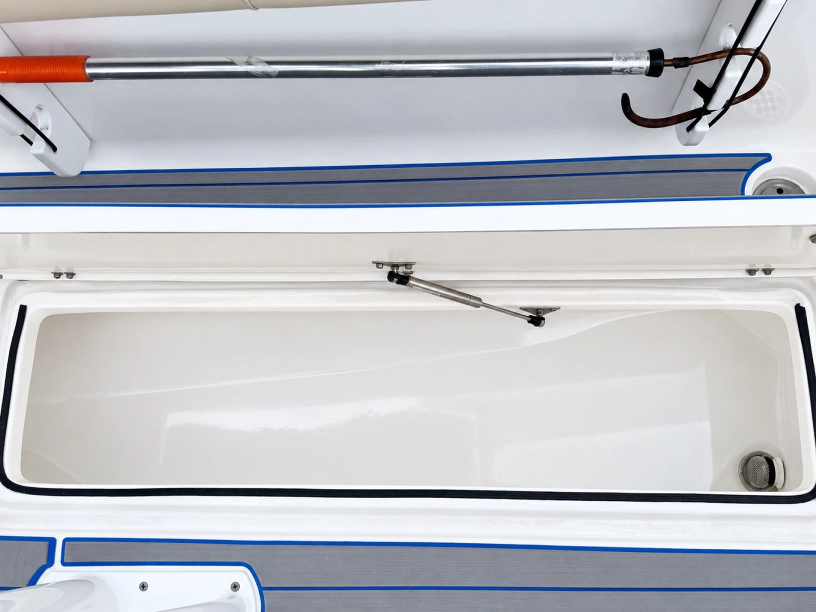 2019 Sea Fox 266 Commander