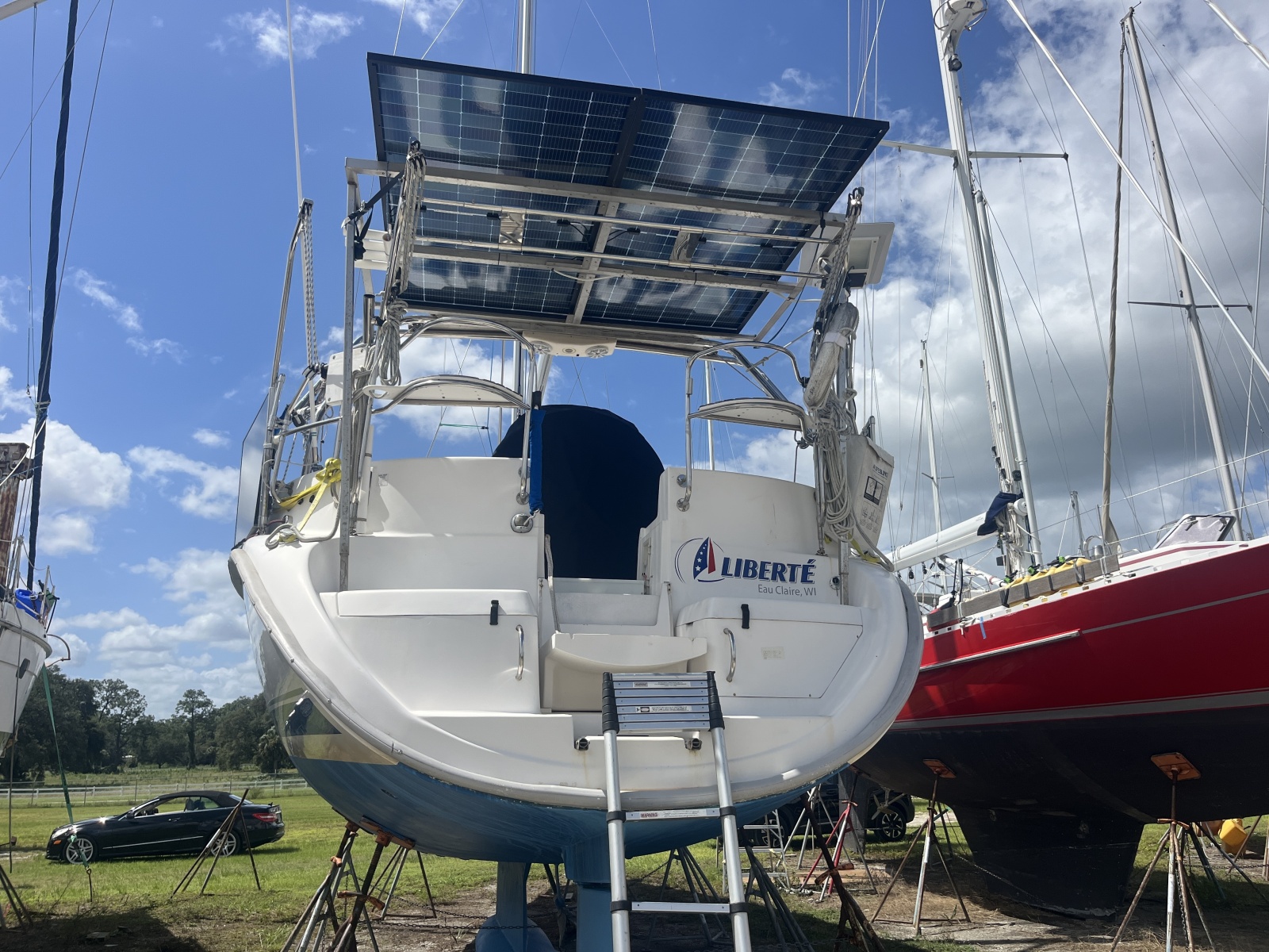 2000 Hunter 410