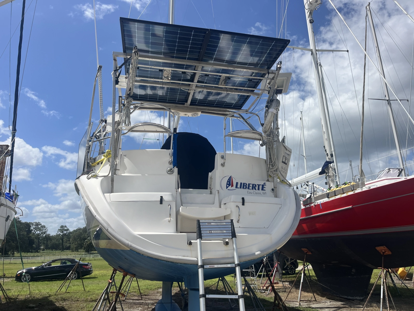2000 Hunter 410