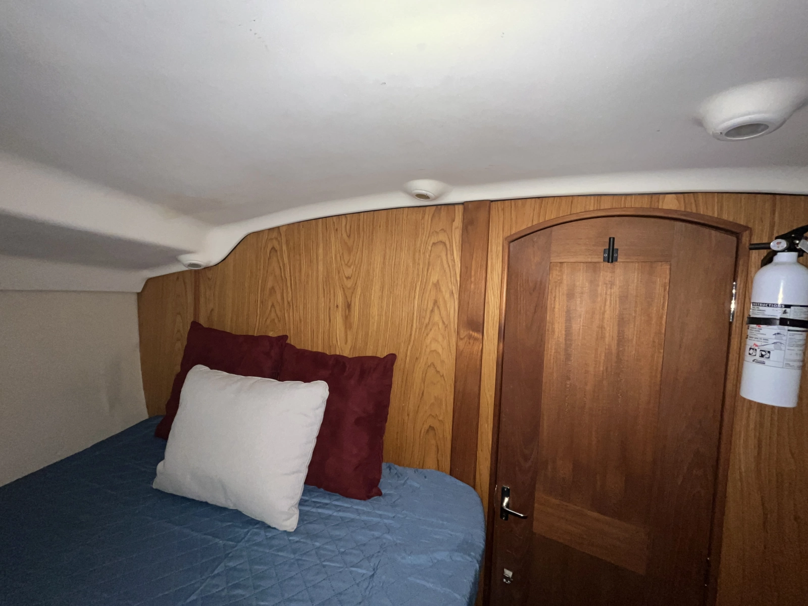 2000 Hunter 410
