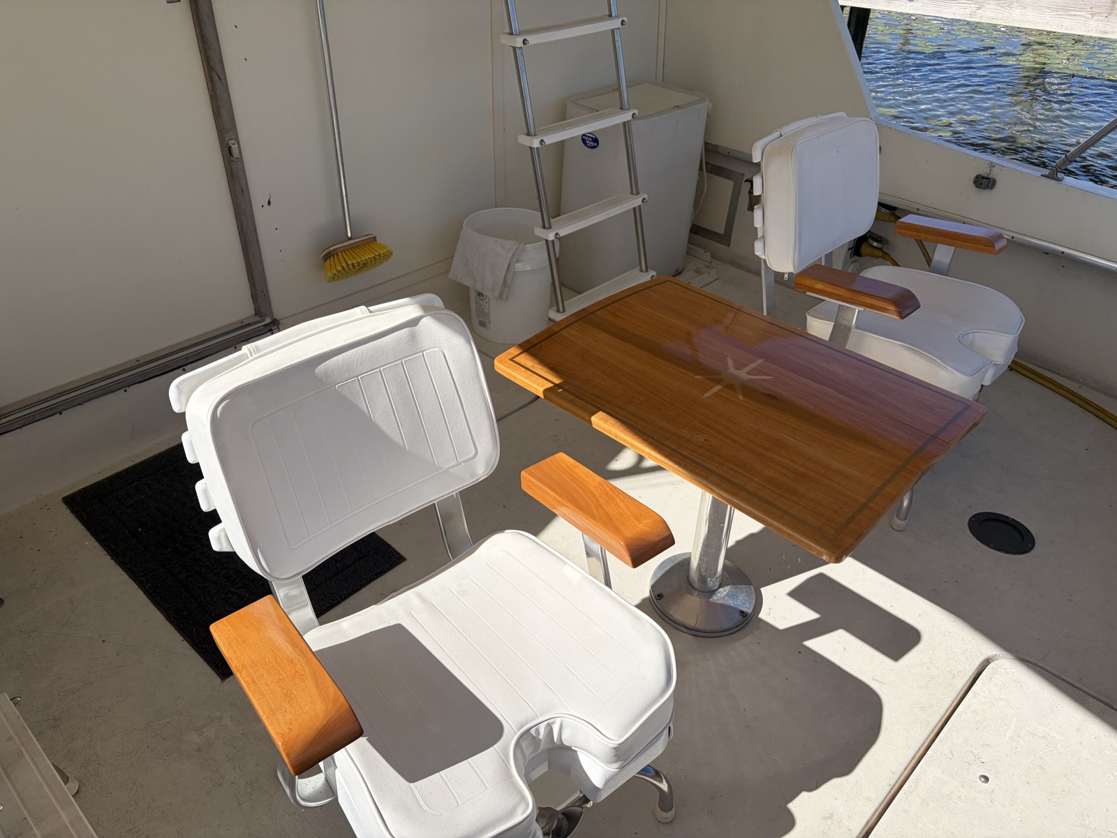 1972 Hatteras 