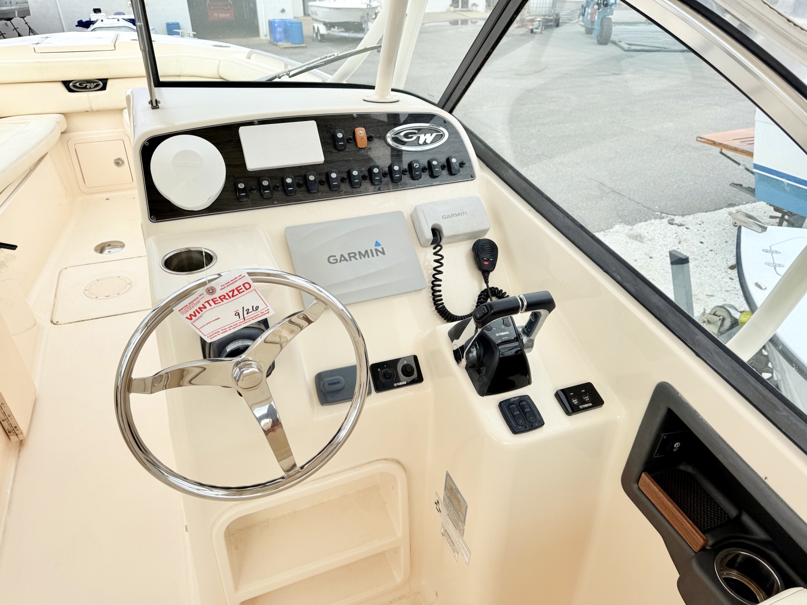2015 Grady-White Freedom 285