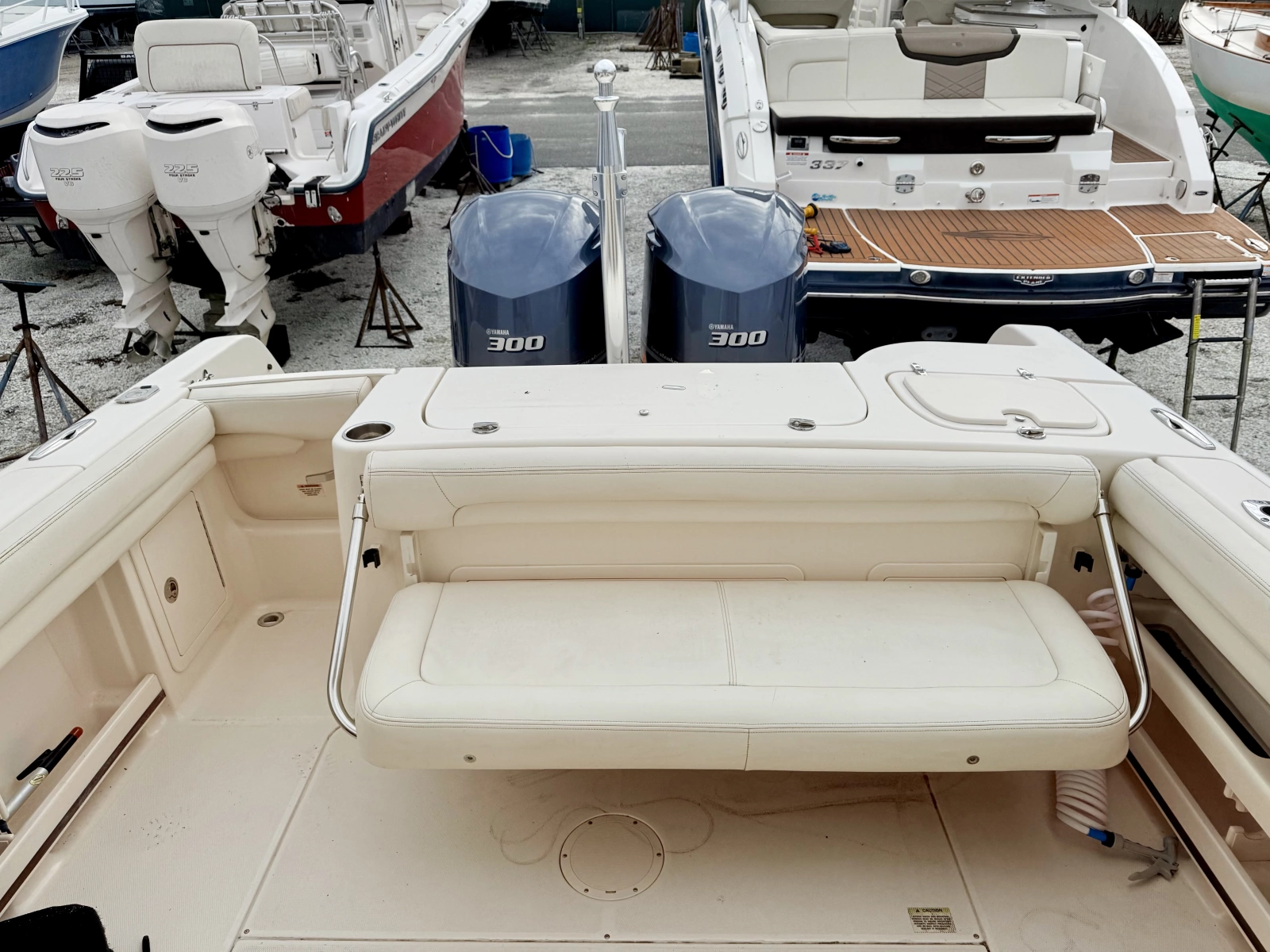 2015 Grady-White Freedom 285