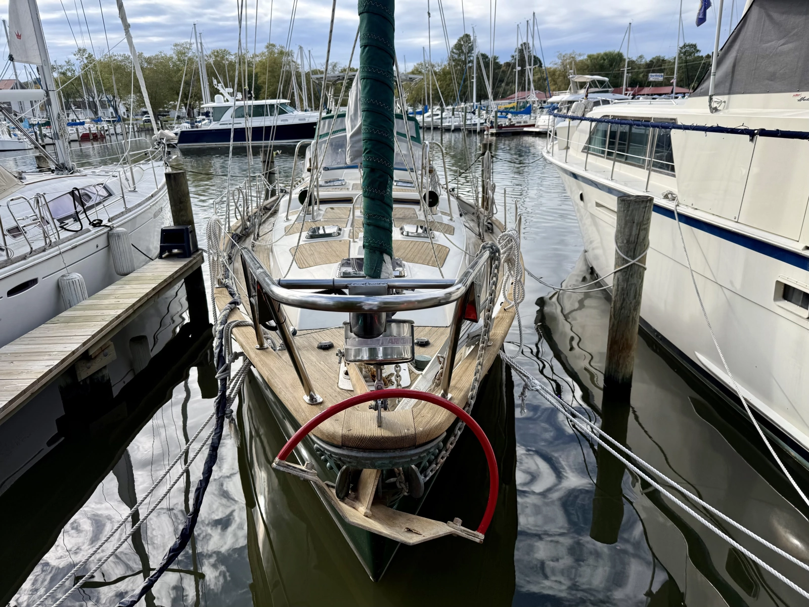1997 Hans Christian Christina 43