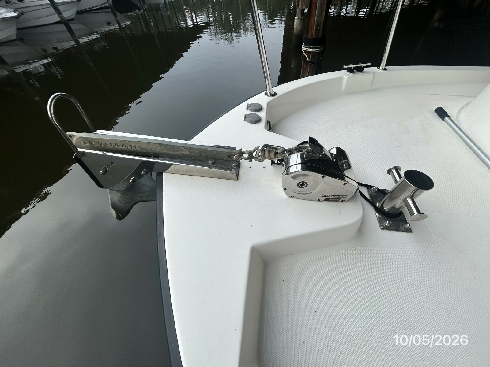 34' Nordic Tugs anchor windlass2 
