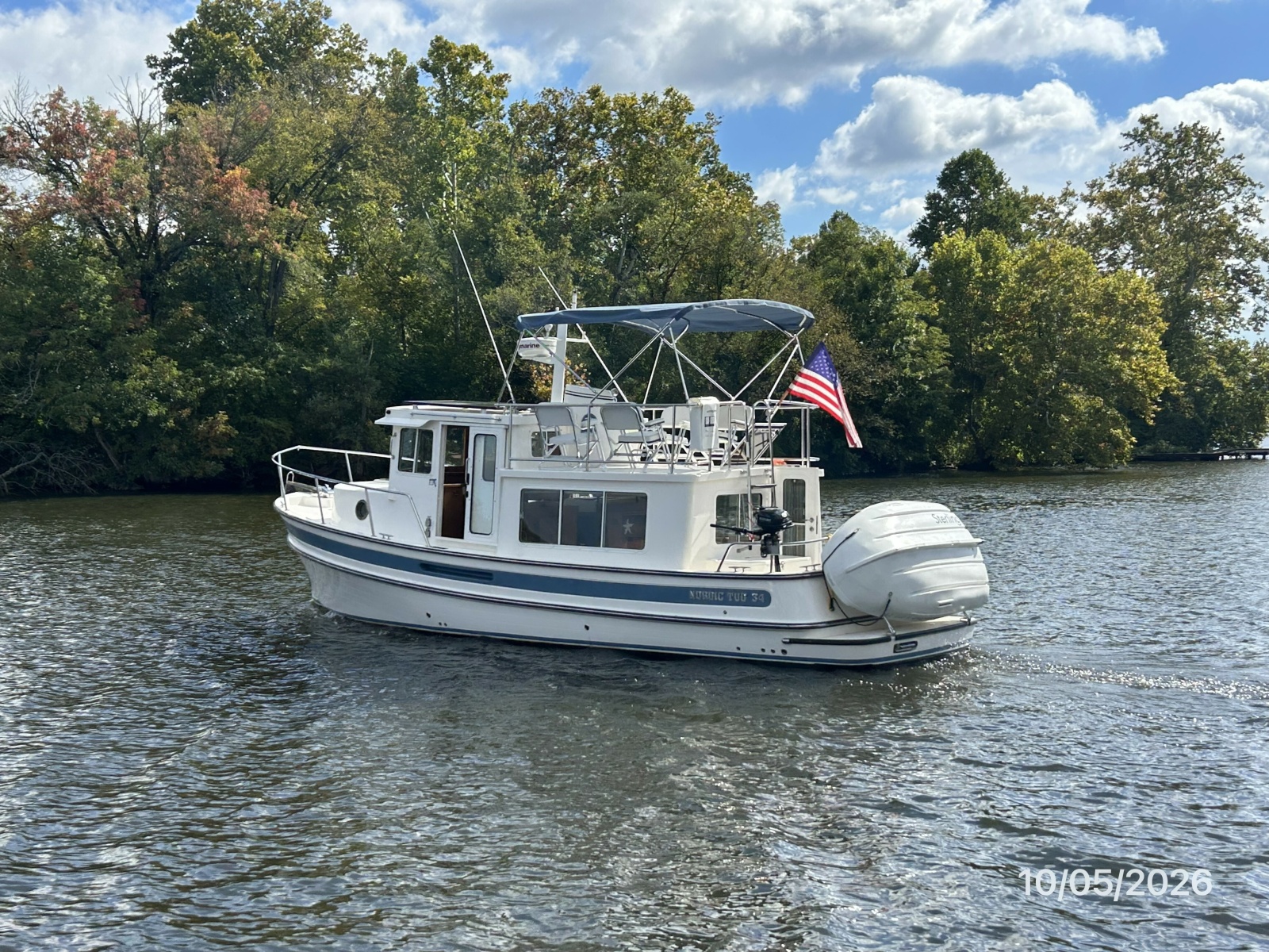 34' Nordic Tugs port aft profile