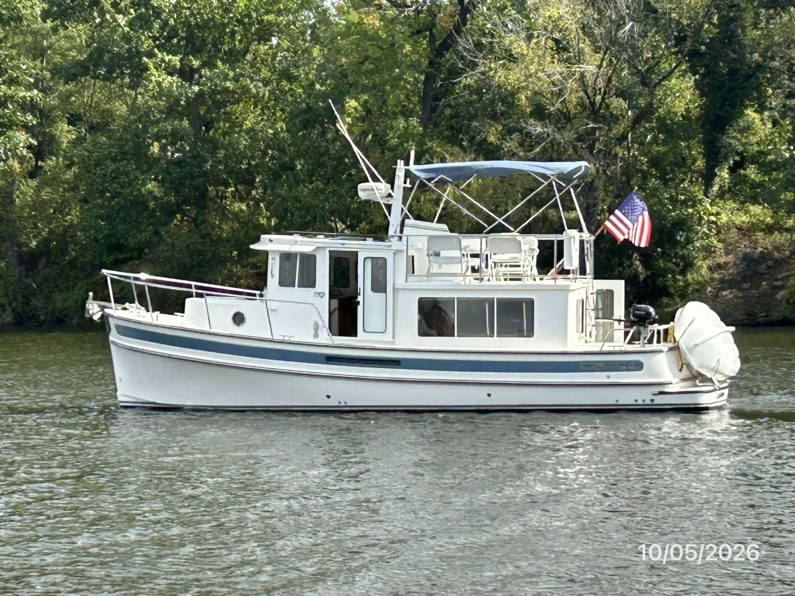 34' Nordic Tugs port profile