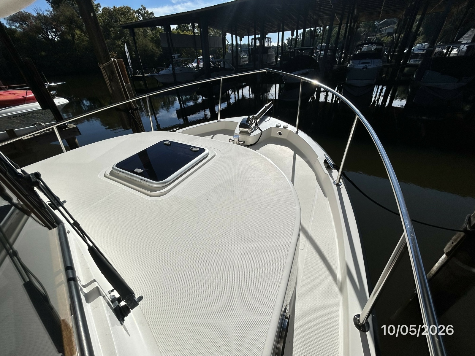 34' Nordic Tugs foredeck2