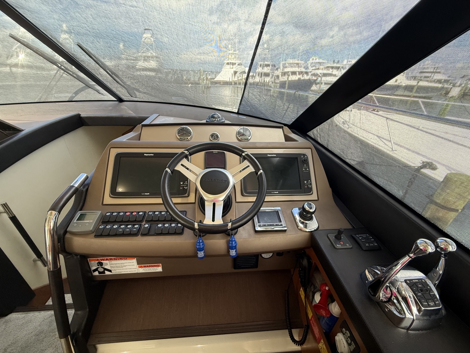 2015 Prestige 55 Fly