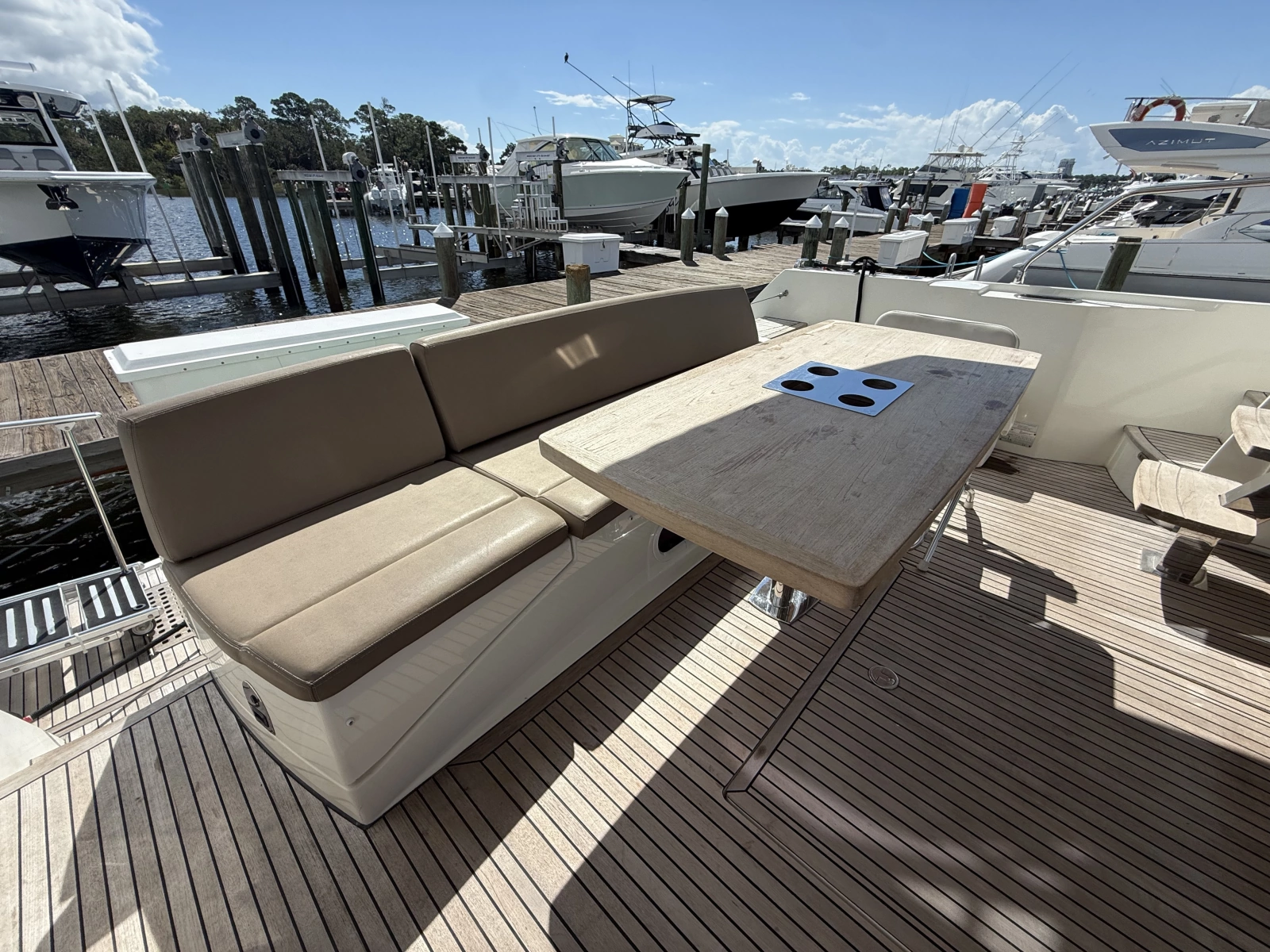 2015 Prestige 55 Fly