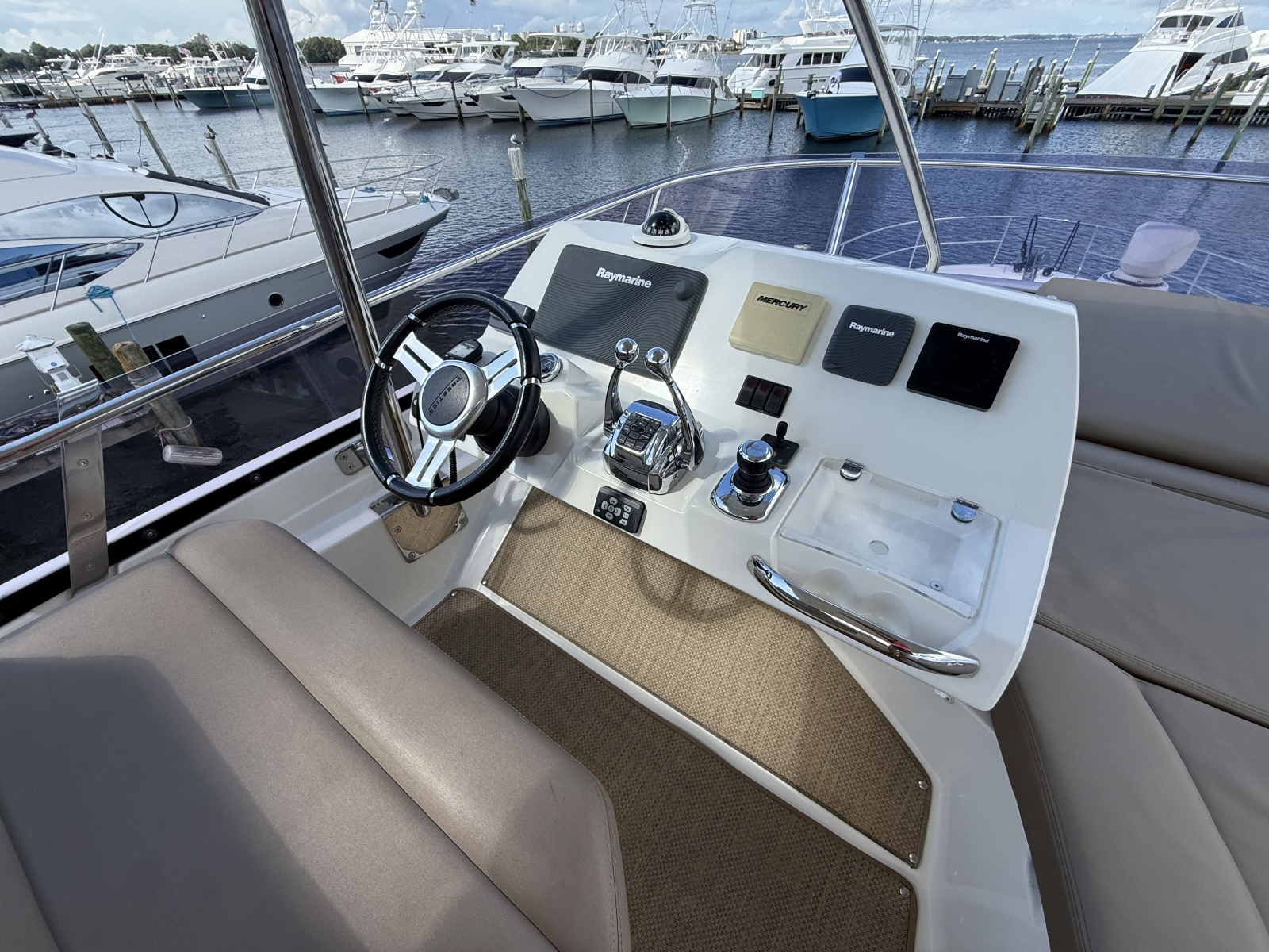 2015 Prestige 55 Fly