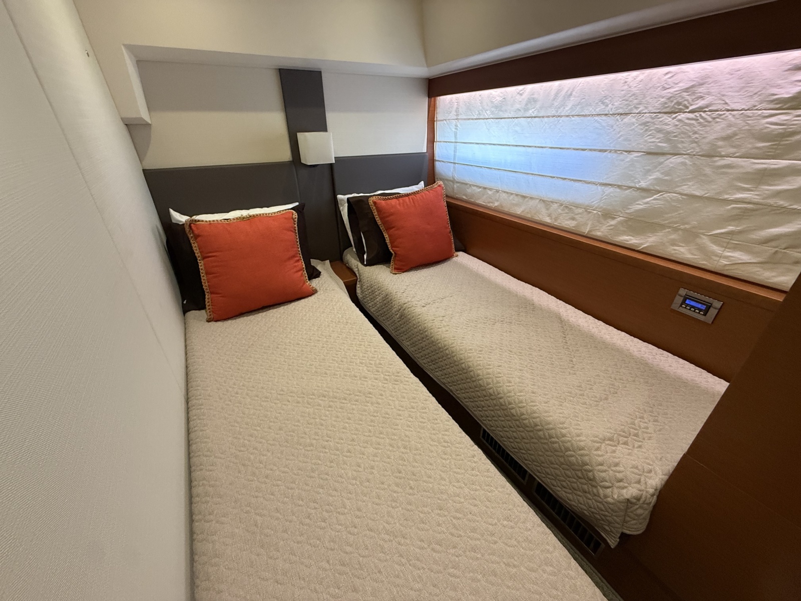 2015 Prestige 55 Fly