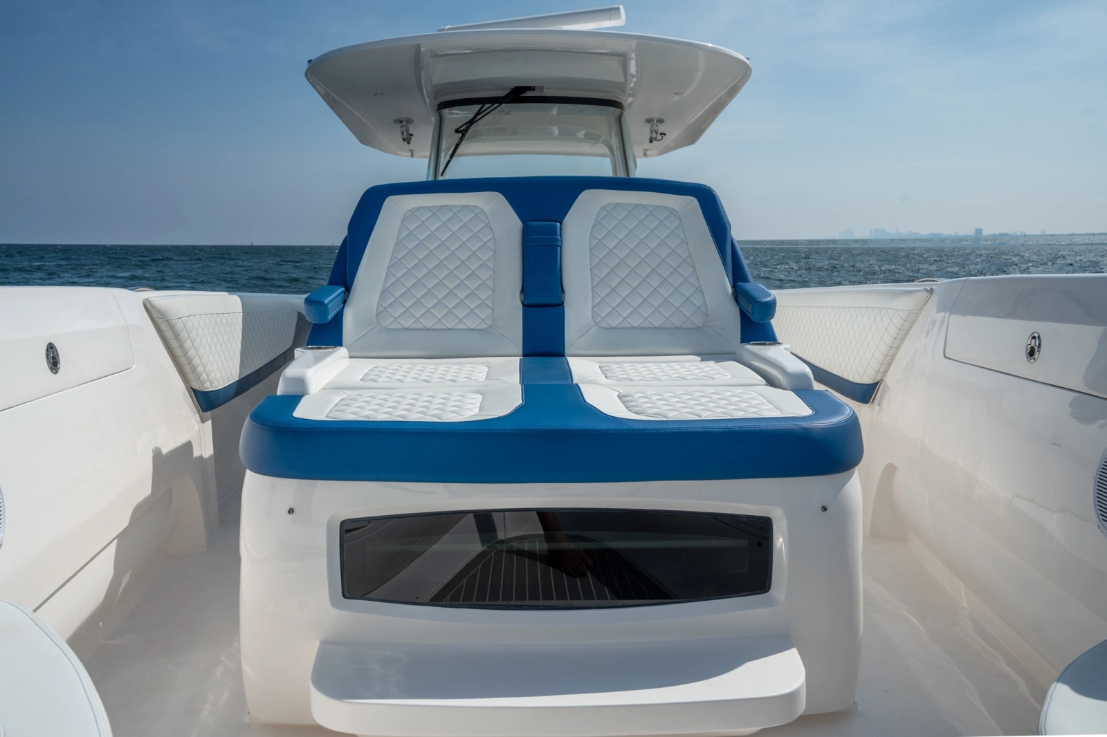 2018 Intrepid 407 Panacea