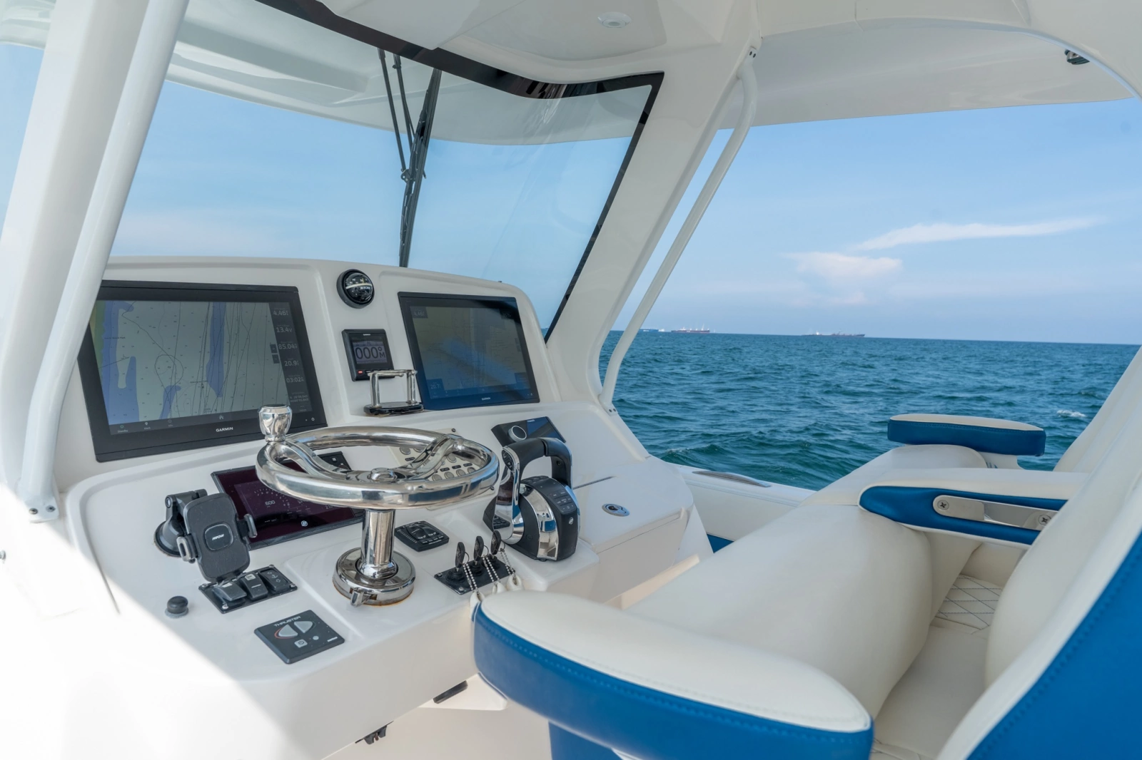 2018 Intrepid 407 Panacea