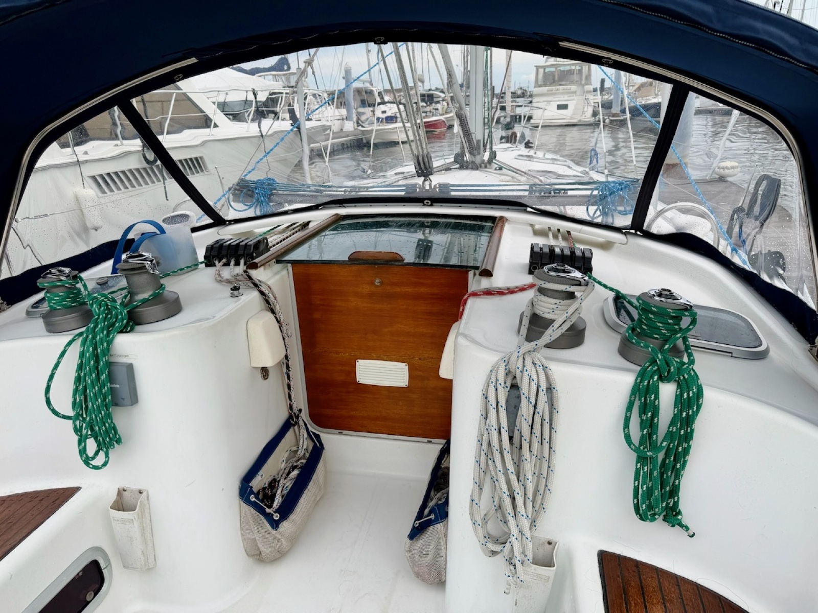 1999 Beneteau 411