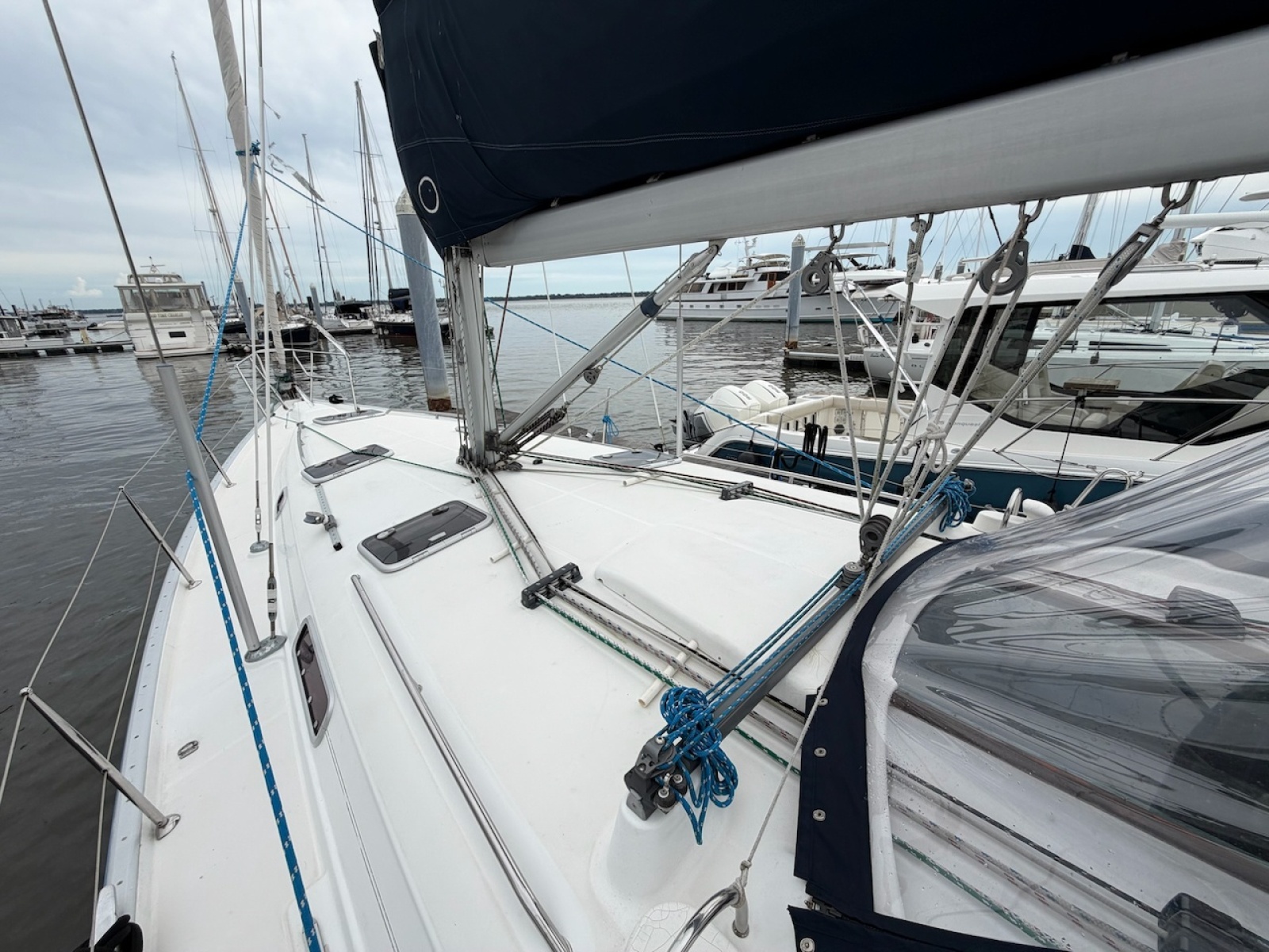 1999 Beneteau 411