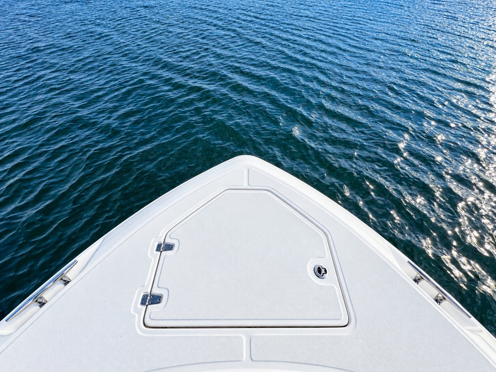 2024 Boston Whaler 330 Outrage