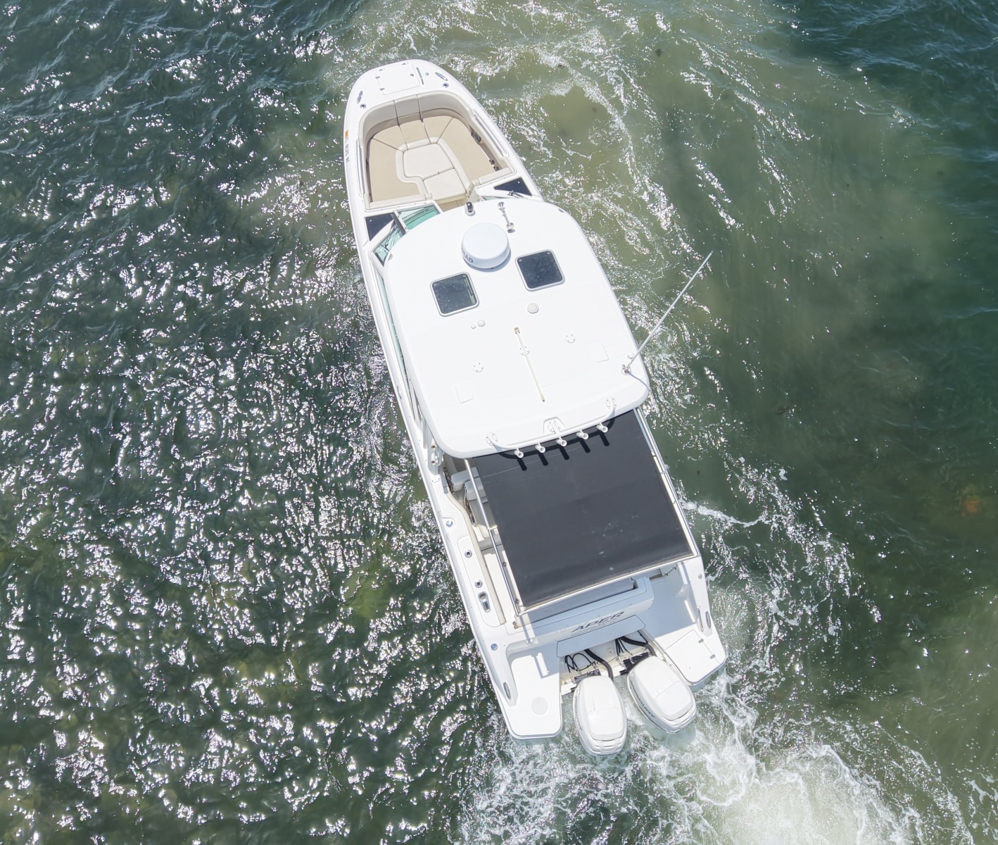 2016 Boston Whaler 320 Vantage