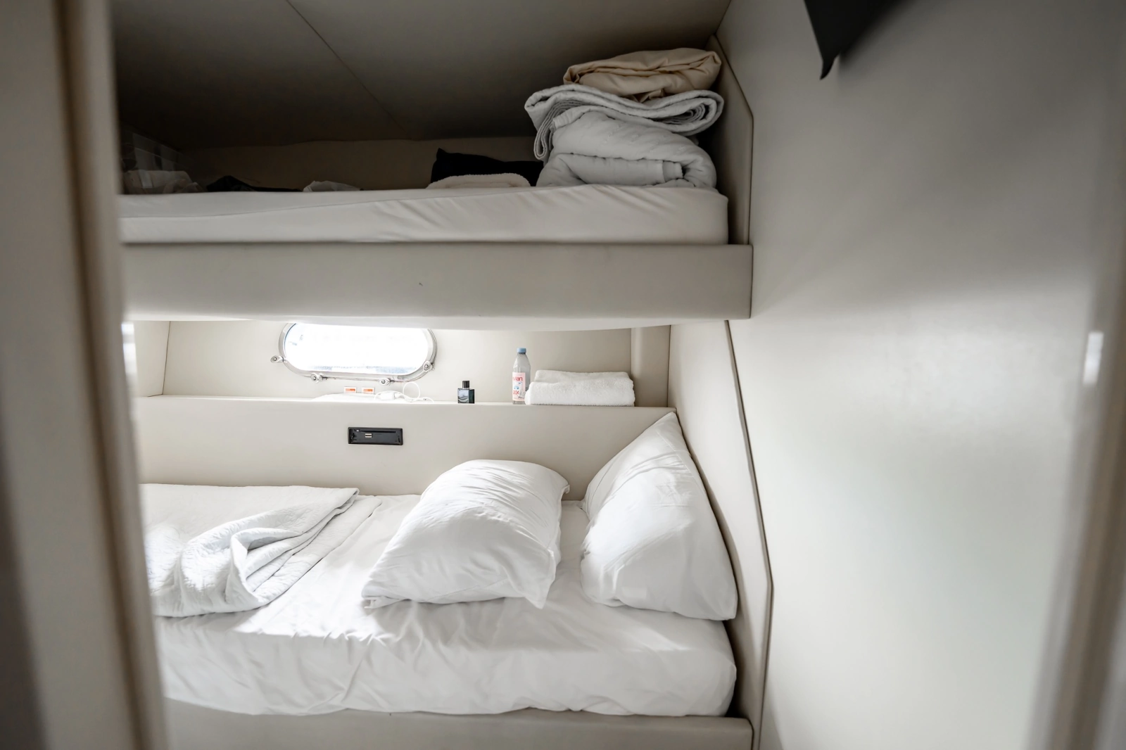 2009 Sunseeker Predator 84